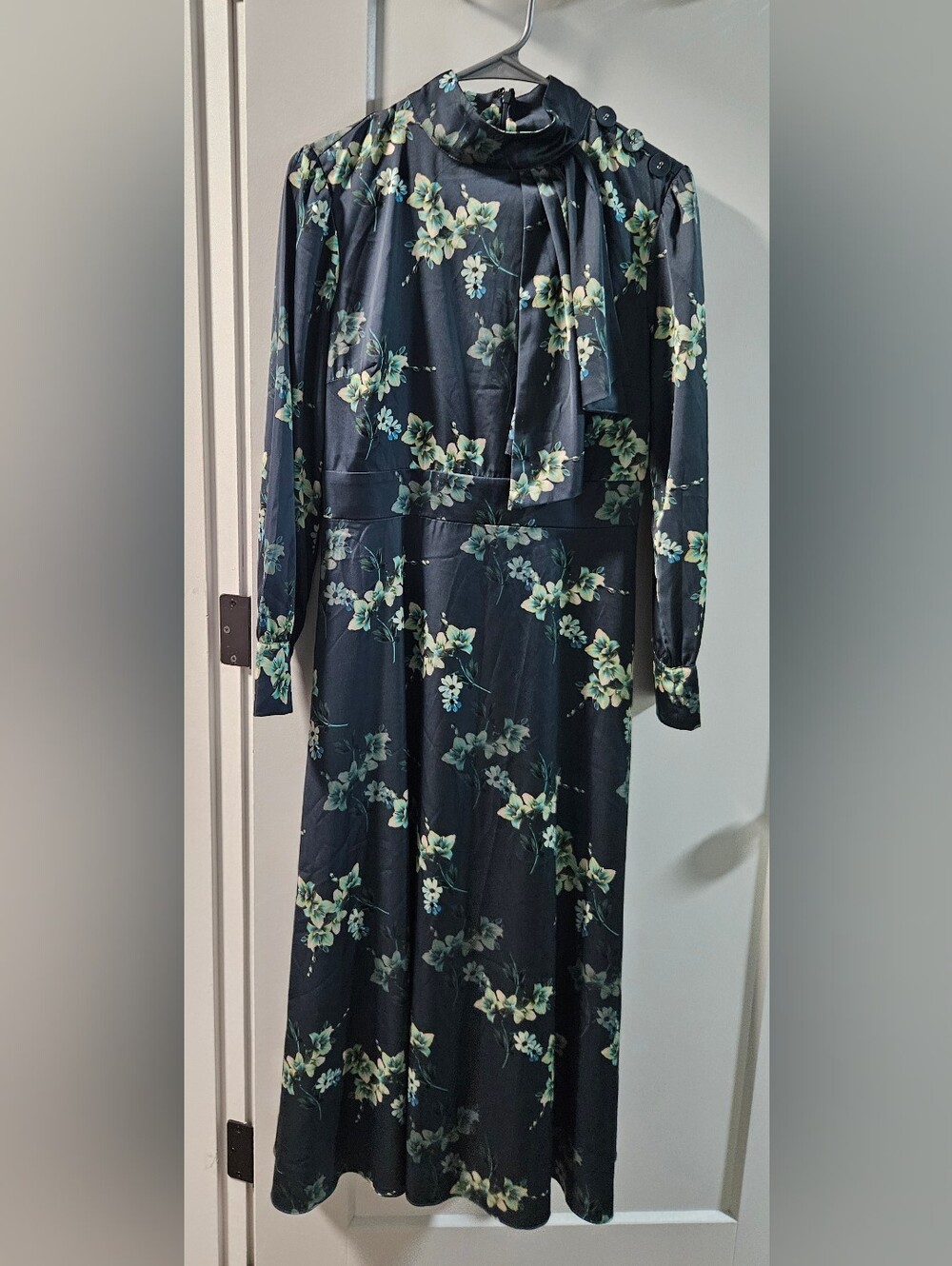 Alexia Admor Brooklyn Emerald Satin Floral Dress 6